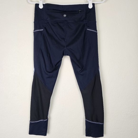Athleta Relay Capri 2.0 Mosaic Print Leggings Size Small - Picture 4 of 11